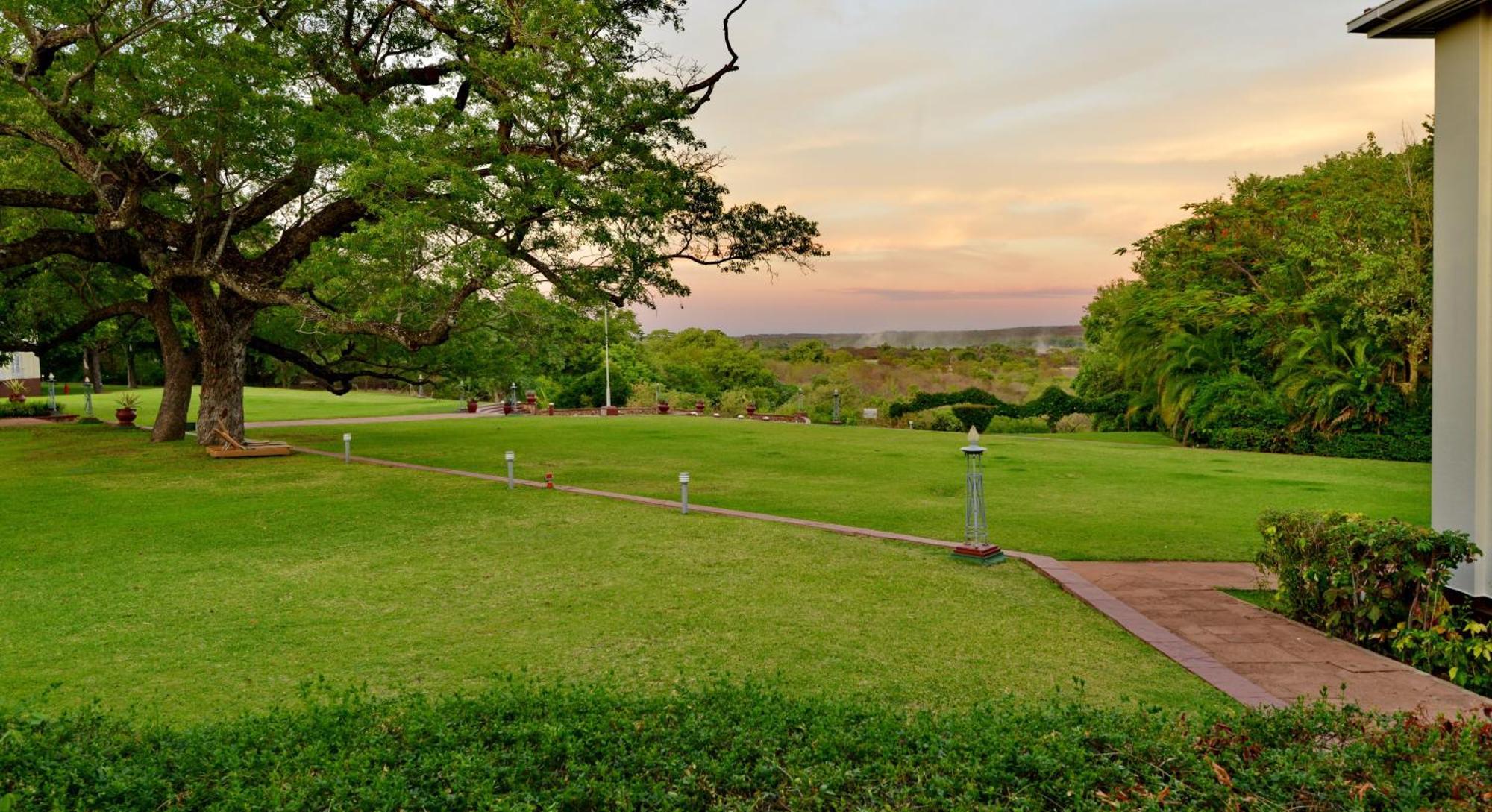 The Victoria Falls Hotel Exterior foto